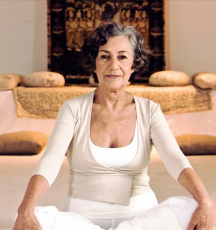 Dinah Rodrigues créatrice du yoga hormonal